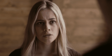 Tessa Young (Josephine Langford) arguing with Hardin in the movie 'After We Fell'