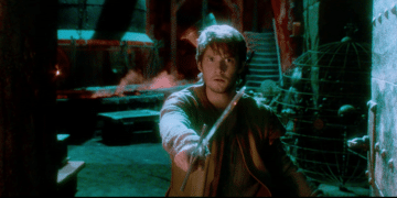 Tom Ward (Ben Barnes) wielding a sword in the movie 'Seventh Son'.