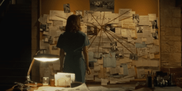Bárbara Lennie looking a wall in the movie 'God's Crooked Lines'.