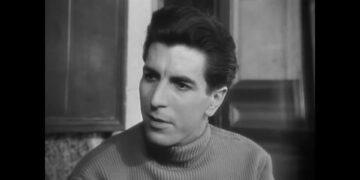 A young priest taking over the parish at Ambricourt tries to fulfill his duties even as he fights a mysterious stomach ailment.