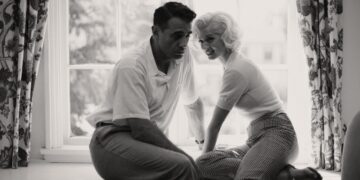 A fictionalized chronicle of the inner life of Marilyn Monroe.
