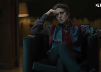 Luciana, a young woman immersed in a circle of mysterious deaths of relatives and the growing suspicion that the person responsible is an enigmatic writer, her former boss.