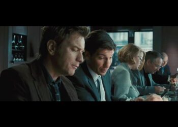 A ghostwriter (McGregor) hired to complete the memoirs of a former British prime minister (Brosnan) uncovers secrets that put his own life in jeopardy.