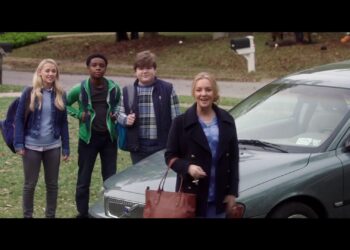 Halloween comes to life in a comedy adventure based on R.L. Stine's 400-million-selling series of books.