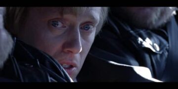 An accomplished headhunter risks everything to obtain a valuable painting owned by a former mercenary.