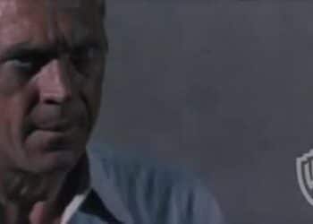 A recently released ex-con and his loyal wife go on the run after a heist goes awry.