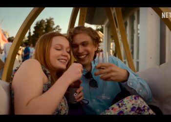 When Words Come Alive: Royalteen