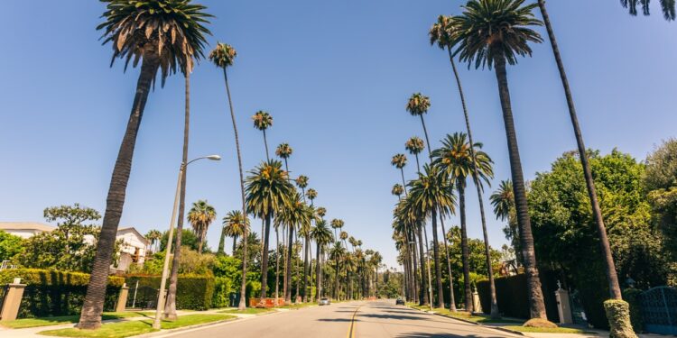 Explore Beverly Hills's Filming Locations