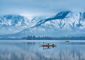 Explore Kashmir's Filming Locations