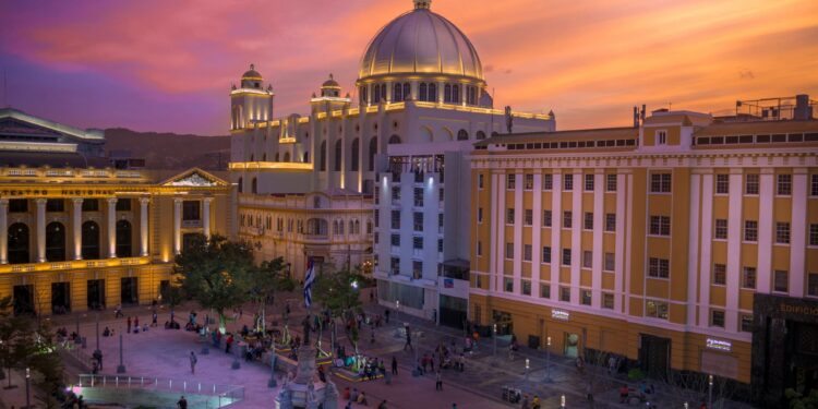 Explore San Salvador's Filming Locations
