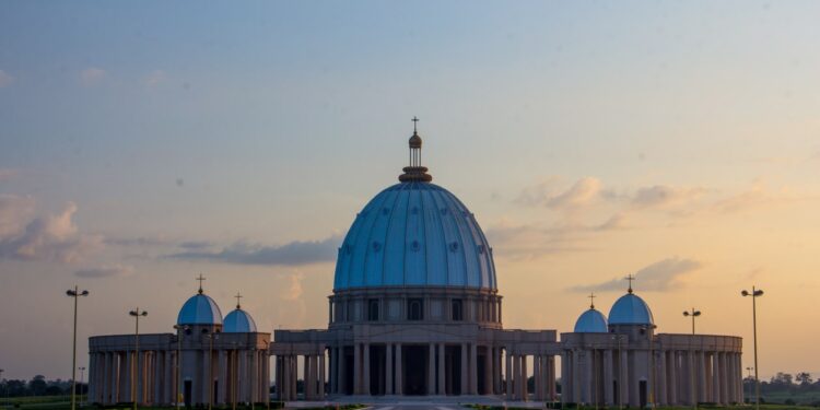 Explore Yamoussoukro's Filming Locations