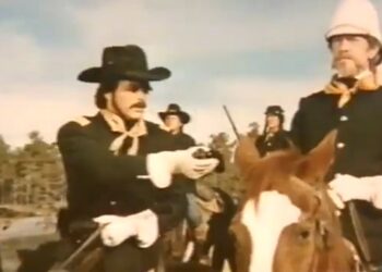 After a cavalry patrol is ambushed by the Cheyenne, the two survivors, a soldier and a woman, must reach the safety of the nearest fort.