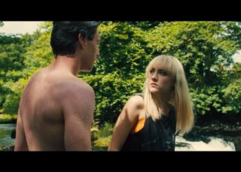 An American girl on holiday in the English countryside with her family finds herself in hiding and fighting for her survival as the third world war breaks out.