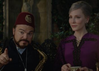 A young orphan named Lewis Barnavelt aids his magical uncle in locating a clock with the power to bring about the end of the world.