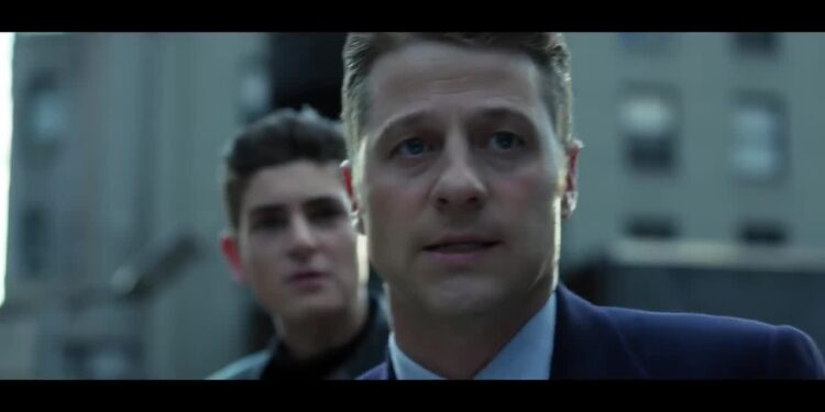 Gotham: Book vs. TV Series - Summary & Analysis