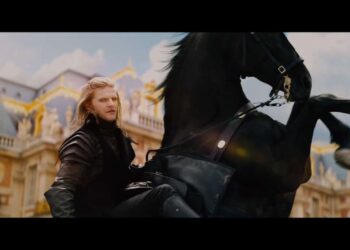 King Louis XIV's quest for immortality leads him to capture and steal a mermaid's life force, a move that is further complicated by his illegitimate daughter's discovery of the creature.