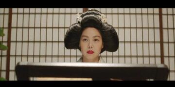 When Words Come Alive: The Handmaiden