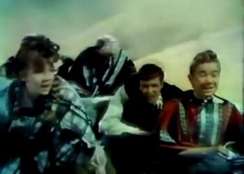 In Search of the Castaways: Book vs. Film - Summary & Analysis