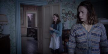 The Little Stranger: Book vs. Film - Summary & Analysis