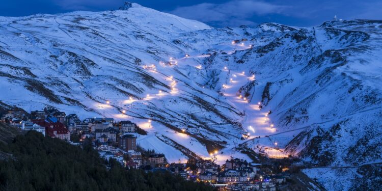 Pradollano area, Sierra Nevada National Park, Granada, Andalusia, Spain.