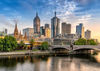 Looking across the Yarra river from Southbank to the city of Melbourne