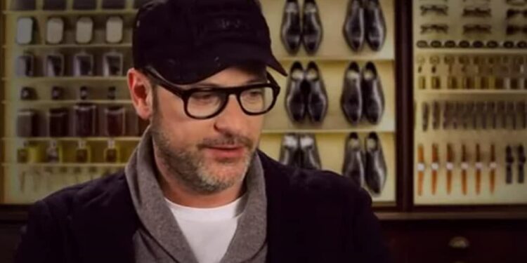 Kingsman: The Secret Service Revealed: Book vs. Film - Summary & Analysis