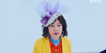 After her husband's death, a 60-year-old mom decides to find love again to the joy and annoyance of her two daughters. Based on a true story.