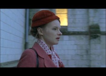 Les petits meurtres d'Agatha Christie: Book vs. TV Series - Summary & Analysis