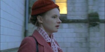 Les petits meurtres d'Agatha Christie: Book vs. TV Series - Summary & Analysis