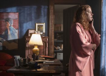 The Woman in the Window: Book vs. Film - Summary & Analysis