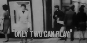Seance on a Wet Afternoon: Book vs. Film - Summary & Analysis