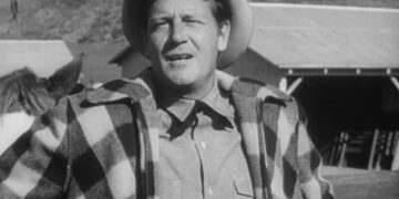 Stars in My Crown: Book vs. Film - Summary & Analysis