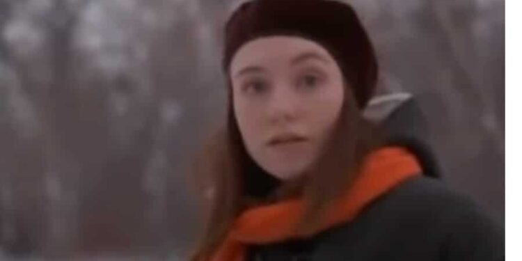 When Words Come Alive: Secret Cutting