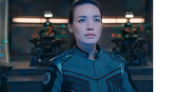 Shanghai Fortress: Book vs. Film - Summary & Analysis