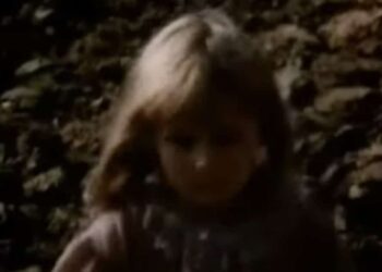 When Words Come Alive: Alice (1988)