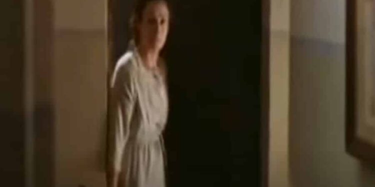 A Room with a View (2007): Book vs. Film - Summary & Analysis