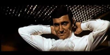 On Her Majesty's Secret Service: Book vs. Film - Summary & Analysis