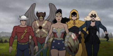 Justice Society: World War II: Book vs. Film - Summary & Analysis